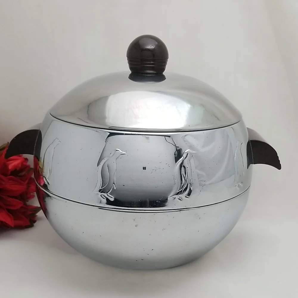 West Bend Penguin Hot & Cold Server With Bakelite Handles